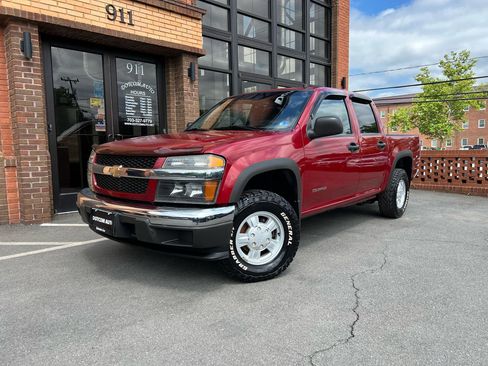 Used 2005 Chevrolet Colorado LS AWD/4WD image 2