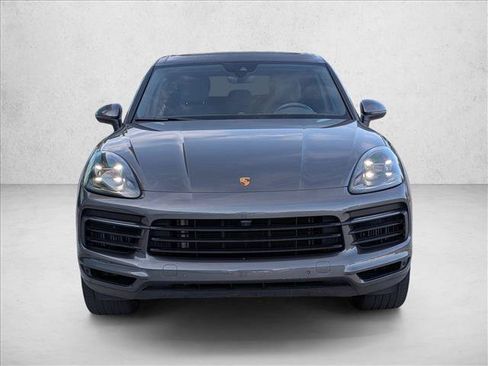 Used 2023 Porsche Cayenne AWD/4WD image 2