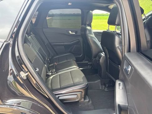 Used 2024 Ford Escape ST-Line w/ Tech Pack #1 AWD/4WD image 19