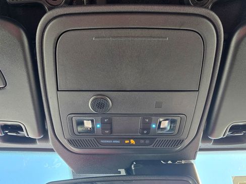 Used 2024 Ford Bronco Outer Banks w/ Sasquatch Package AWD/4WD image 25