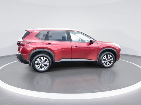 Used 2022 Nissan Rogue SV w/ SV Premium Package image 9