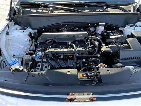 Used 2025 Hyundai Kona SEL FWD image 32
