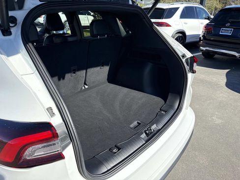 Used 2023 Ford Escape ST-Line Select image 12