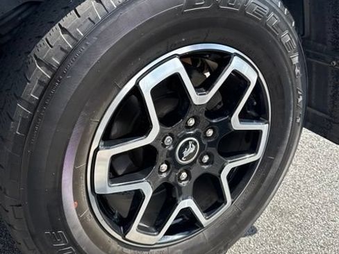 Used 2022 Ford Bronco Outer Banks AWD/4WD image 8