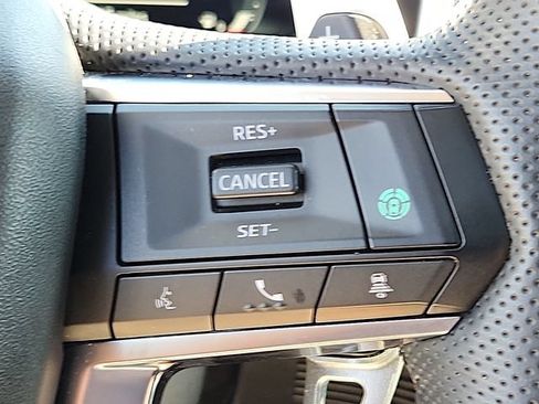 Used 2023 Mitsubishi Outlander SE AWD/4WD image 23