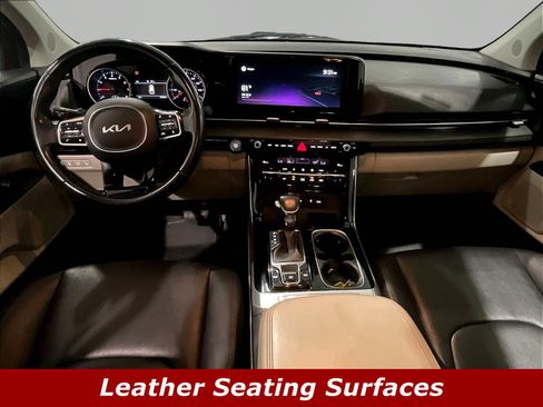 Used 2022 Kia Carnival EX FWD image 7