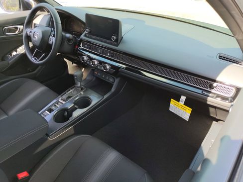 New 2025 Honda Civic Sport image 16