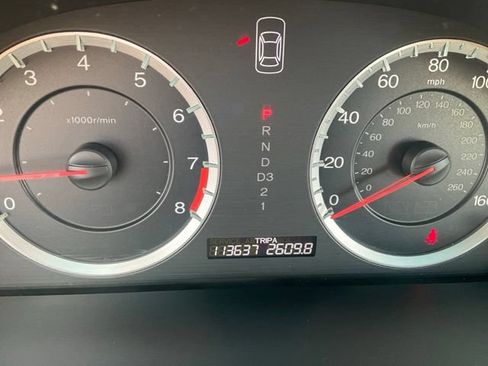 Used 2011 Honda Accord EX-L image 15