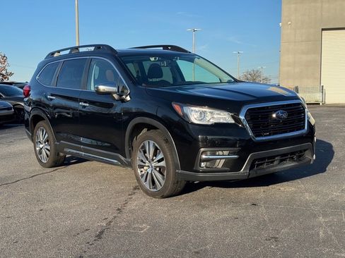 Used 2019 Subaru Ascent Touring w/ Popular Package #3 image 1