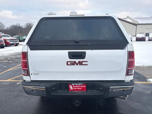 Used 2011 GMC Sierra 1500 SLE w/ SLE Preferred Package image 7