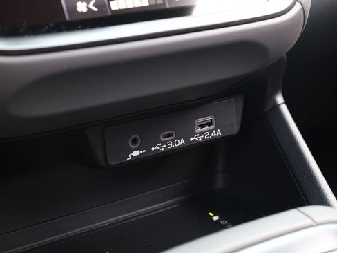 Certified 2025 Subaru Crosstrek 2.5i Sport AWD/4WD image 15