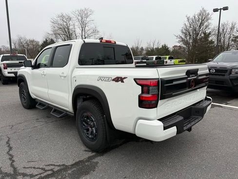 New 2026 Nissan Frontier PRO-4X w/ Pro-4x Convenience Package image 7