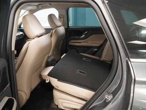 Used 2022 Lincoln Corsair AWD w/ Equipment Group 101A image 19