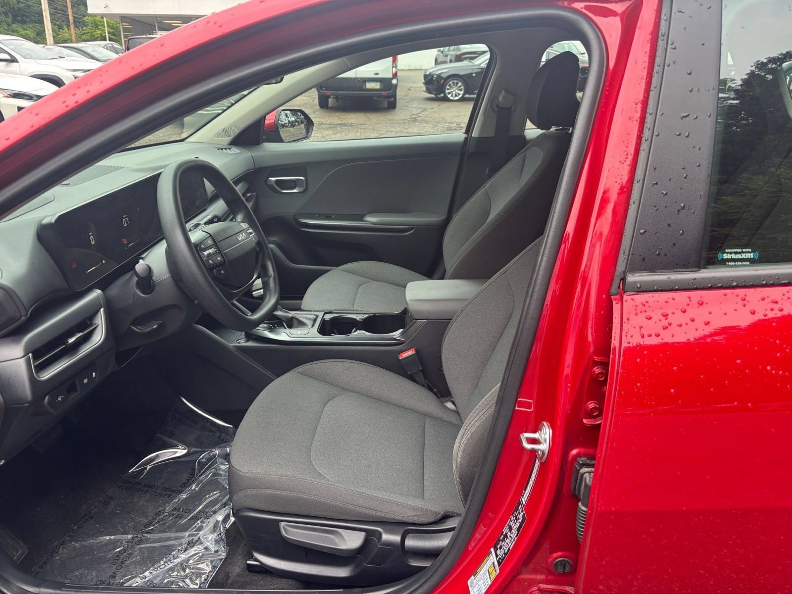 Used 2025 Kia K4 FWD image 26