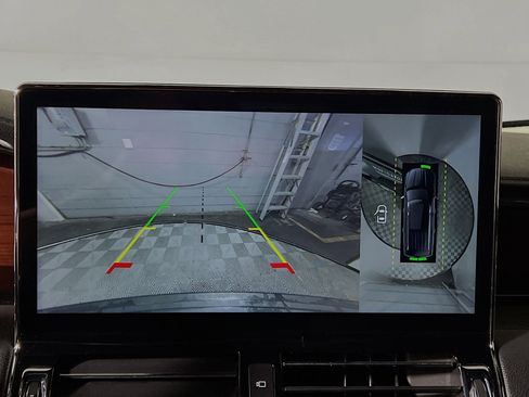 Used 2022 Lincoln Navigator Reserve image 28