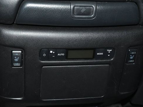 Used 2021 Nissan Armada Platinum w/ Captain's Chairs Package AWD/4WD image 30