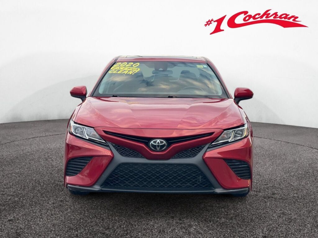 Used 2020 Toyota Camry SE FWD image 31