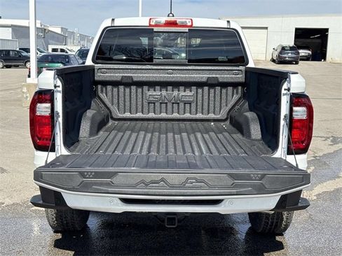 New 2026 GMC Canyon Elevation image 6