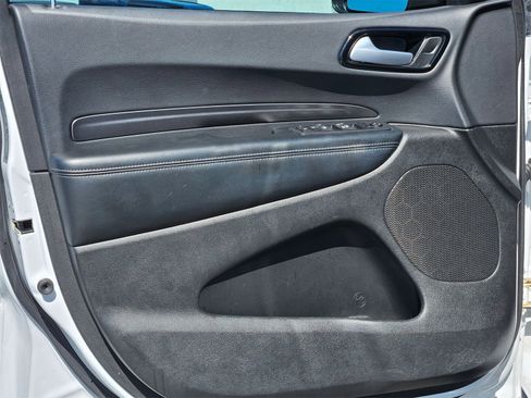 Used 2023 Dodge Durango SXT Launch Edition image 10