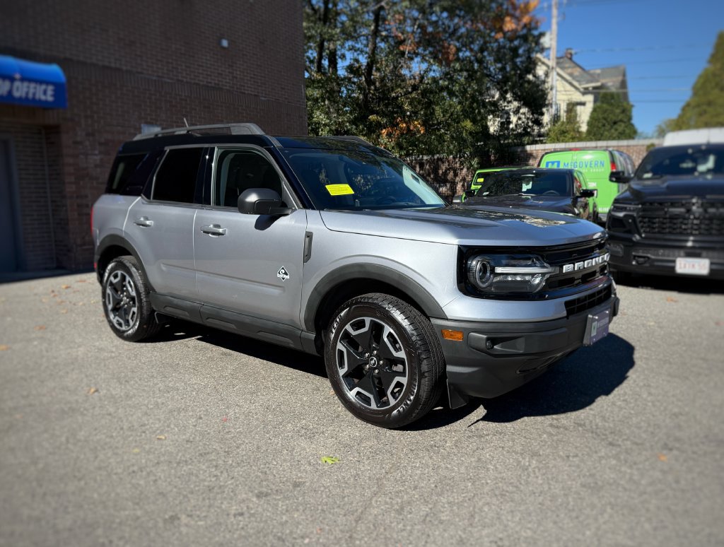 Used 2021 Ford Bronco Sport Outer Banks AWD/4WD image 3