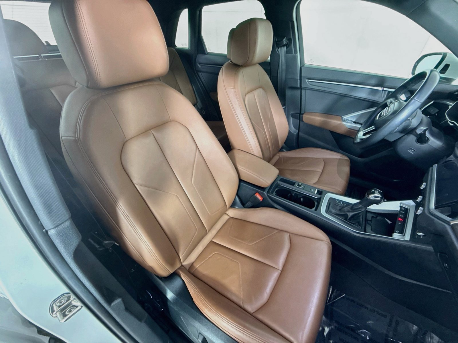 Used 2019 Audi Q3 2.0T Premium Plus w/ Premium Plus Package AWD/4WD image 26
