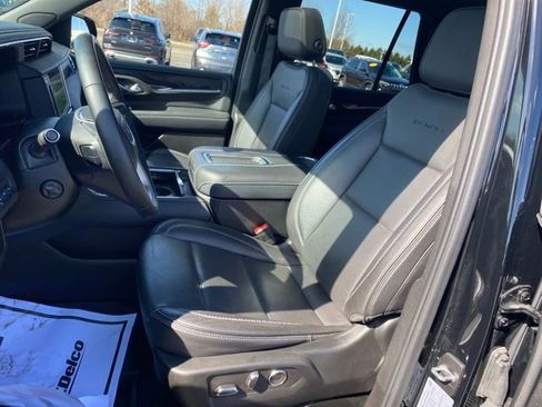 Used 2024 GMC Yukon Denali image 15