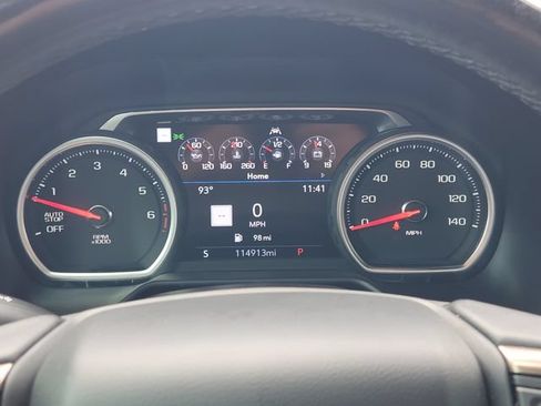 Used 2021 Chevrolet Tahoe High Country w/ Premium Package RWD image 16