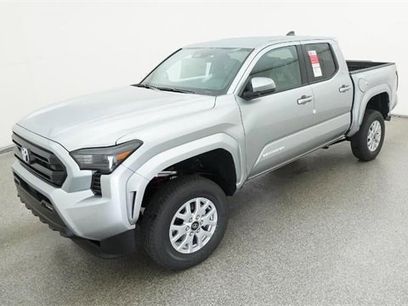 New 2025 Toyota Tacoma SR5