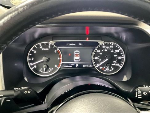 Used 2023 Nissan Rogue SL AWD/4WD image 25