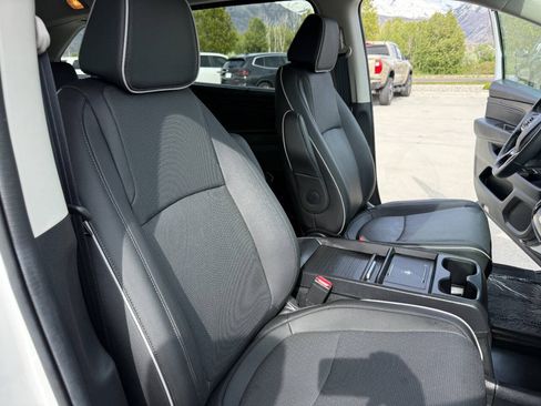Used 2026 Honda Odyssey Elite image 28