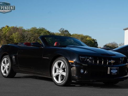 Used 2011 Chevrolet Camaro SS w/ RS Package image 1