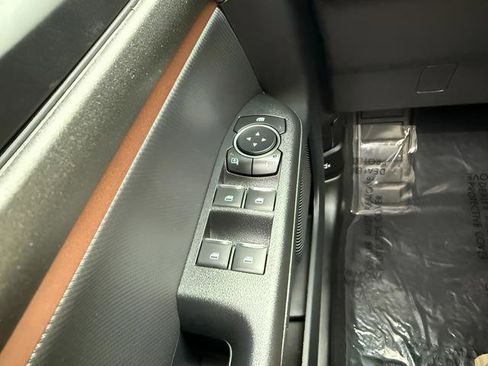 Certified 2025 Ford Bronco Sport Outer Banks w/ Outer Banks Tech Package+ AWD/4WD image 20