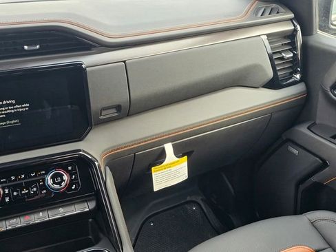 New 2026 GMC Sierra 1500 AT4 w/ AT4 Premium Package image 17