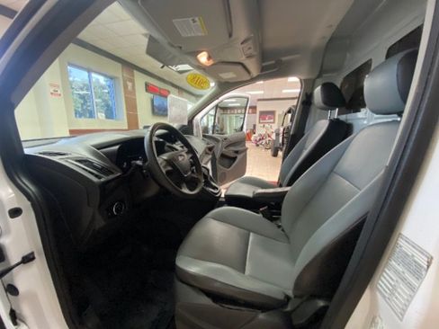 Used 2018 Ford Transit Connect XL FWD image 16