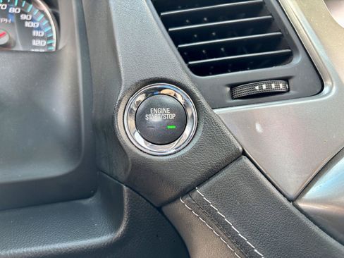 Used 2018 Chevrolet Tahoe LT AWD/4WD image 36