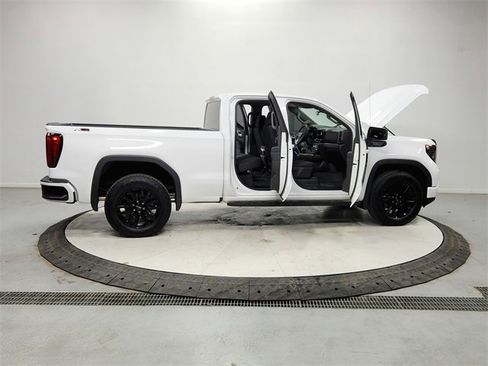 Used 2024 GMC Sierra 1500 Elevation w/ X31 Off-Road Package image 16