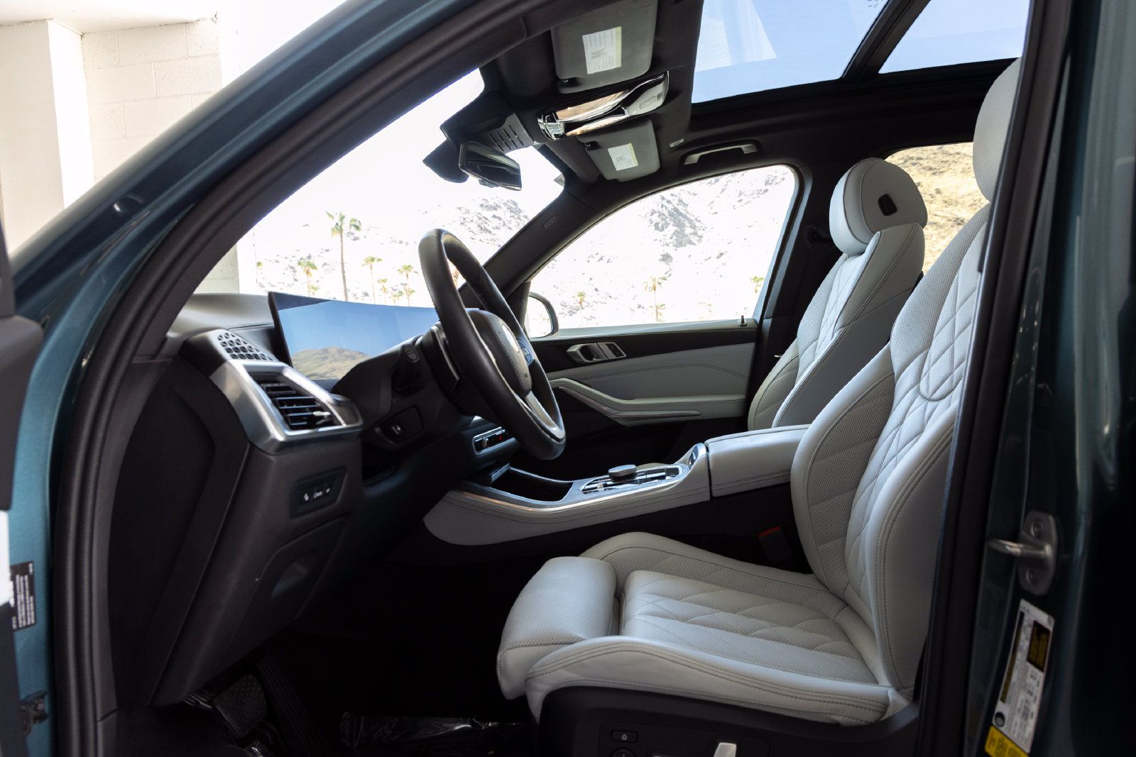 Certified 2024 BMW X5 sDrive40i w/ Premium Package RWD image 14