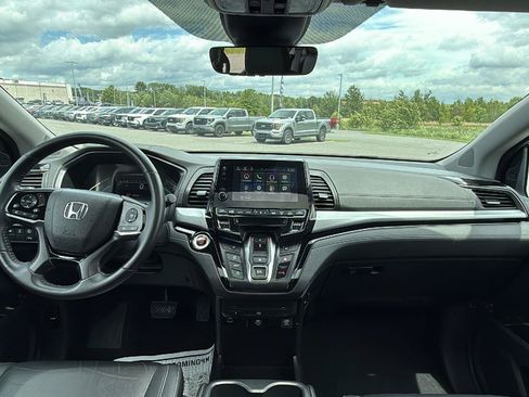 Used 2023 Honda Odyssey Touring image 26