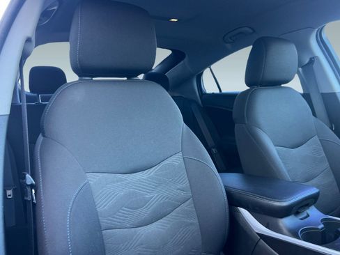 Used 2019 Chevrolet Volt LT image 30