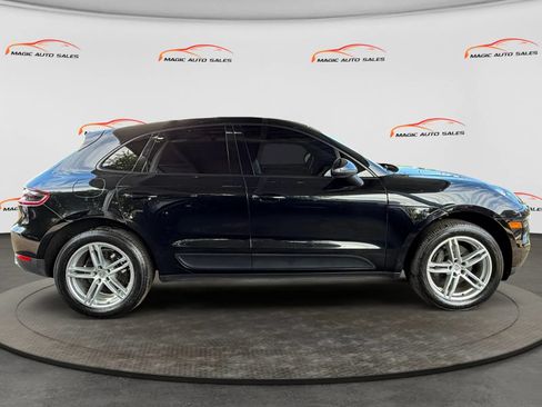 Used 2018 Porsche Macan Sport Edition AWD/4WD image 6