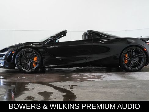 Used 2025 McLaren 750S Spider image 5