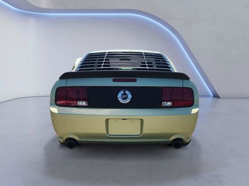 Used 2006 Ford Mustang GT Premium RWD image 4