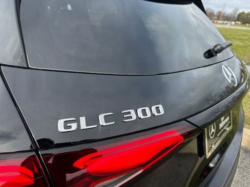 Used 2026 Mercedes-Benz GLC 300 4MATIC image 11