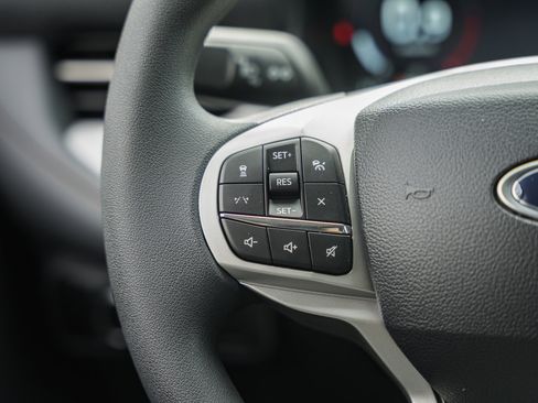 New 2026 Ford Explorer Active image 31