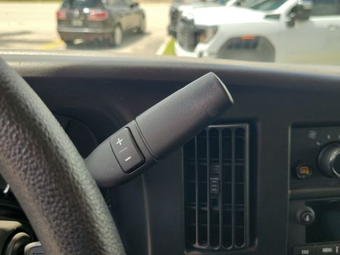 Used 2025 GMC Savana 2500 w/ Driver Convenience Package RWD image 18