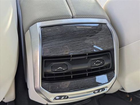 Certified 2023 BMW 760i xDrive image 16