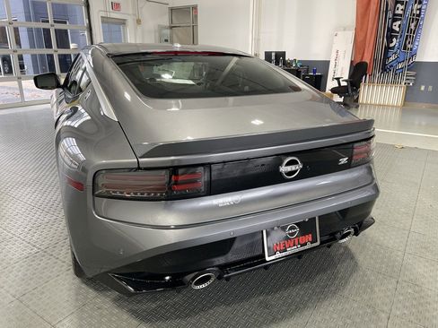 New 2025 Nissan Z Performance w/ Floor Mat Package image 6