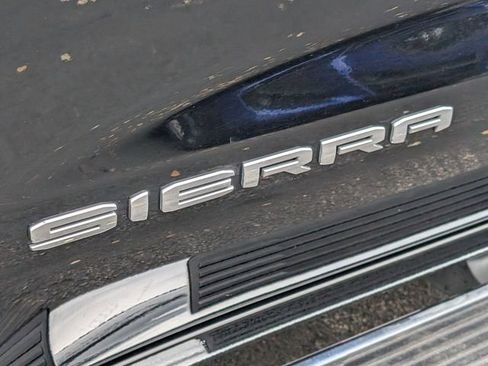 Used 2022 GMC Sierra 1500 SLT w/ SLT Premium Plus Package image 10