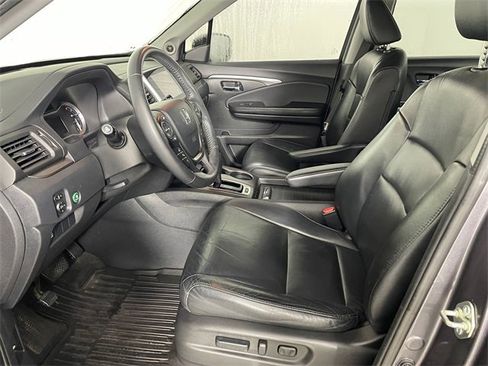 Used 2016 Honda Pilot EX-L image 2