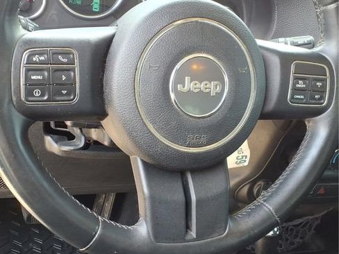 Used 2013 Jeep Wrangler Sport w/ Connectivity Group AWD/4WD image 10
